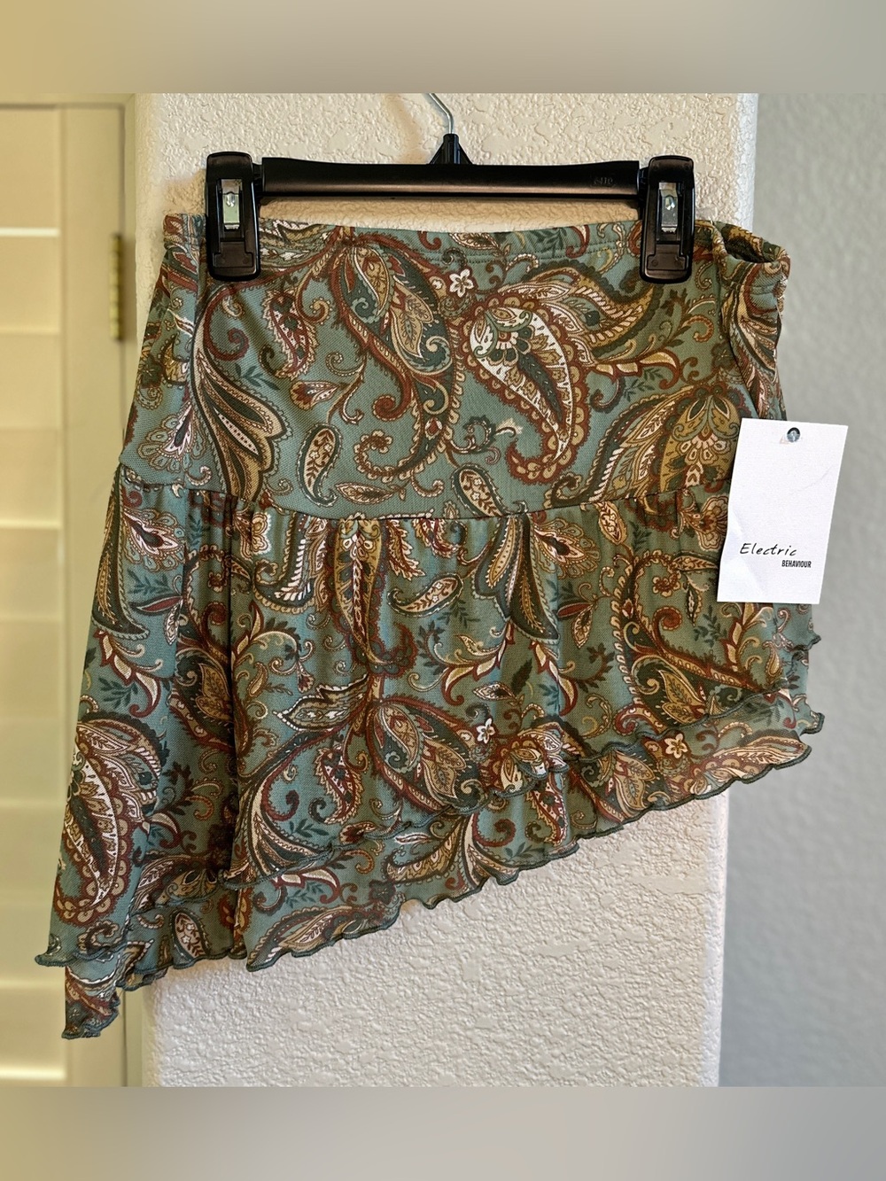 NWT - Y2K tube top - paisley